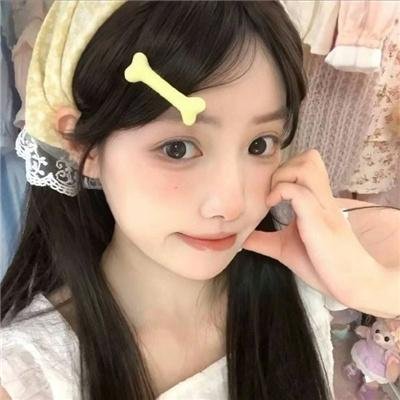 姊姊妹妹站起来